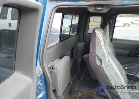 2001 Ford Ranger Edge/Xlt from USA, damaged, VIN 1FTZR15E11PA04204